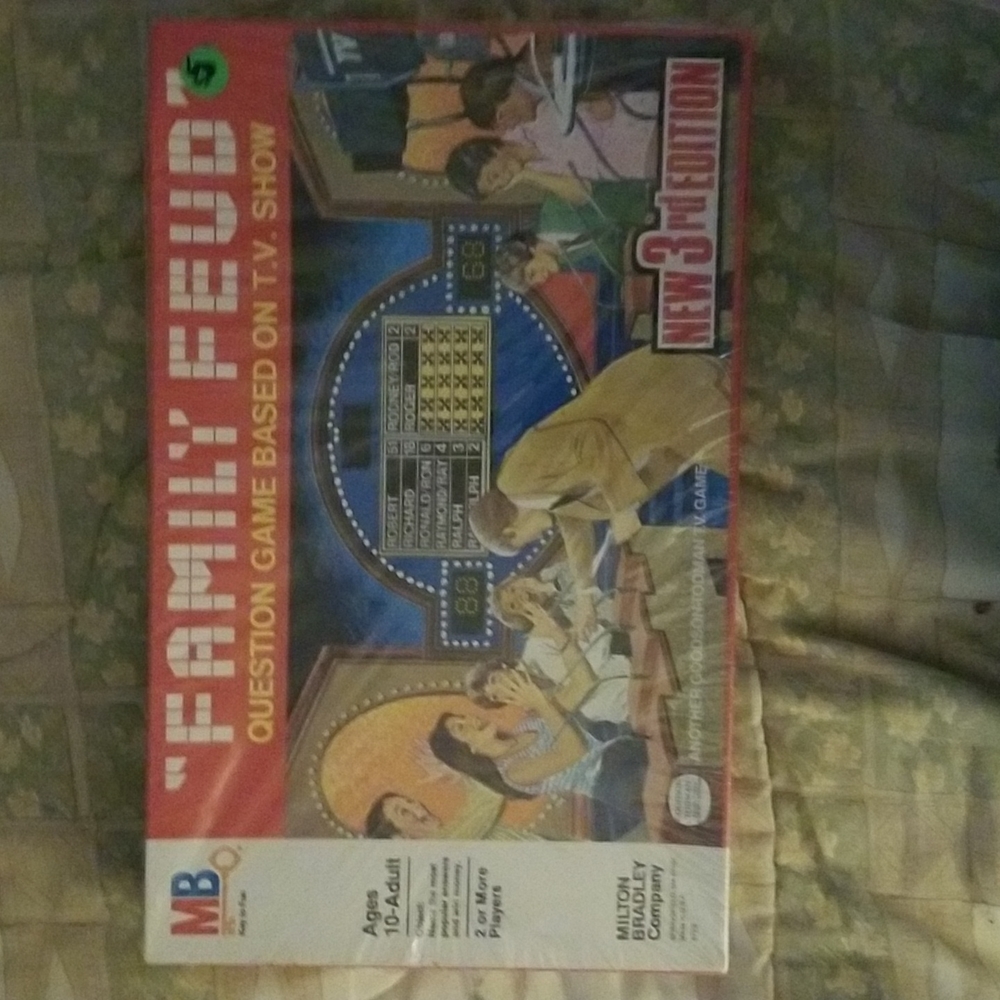 New sealed Family Fued new 3rd edition.
